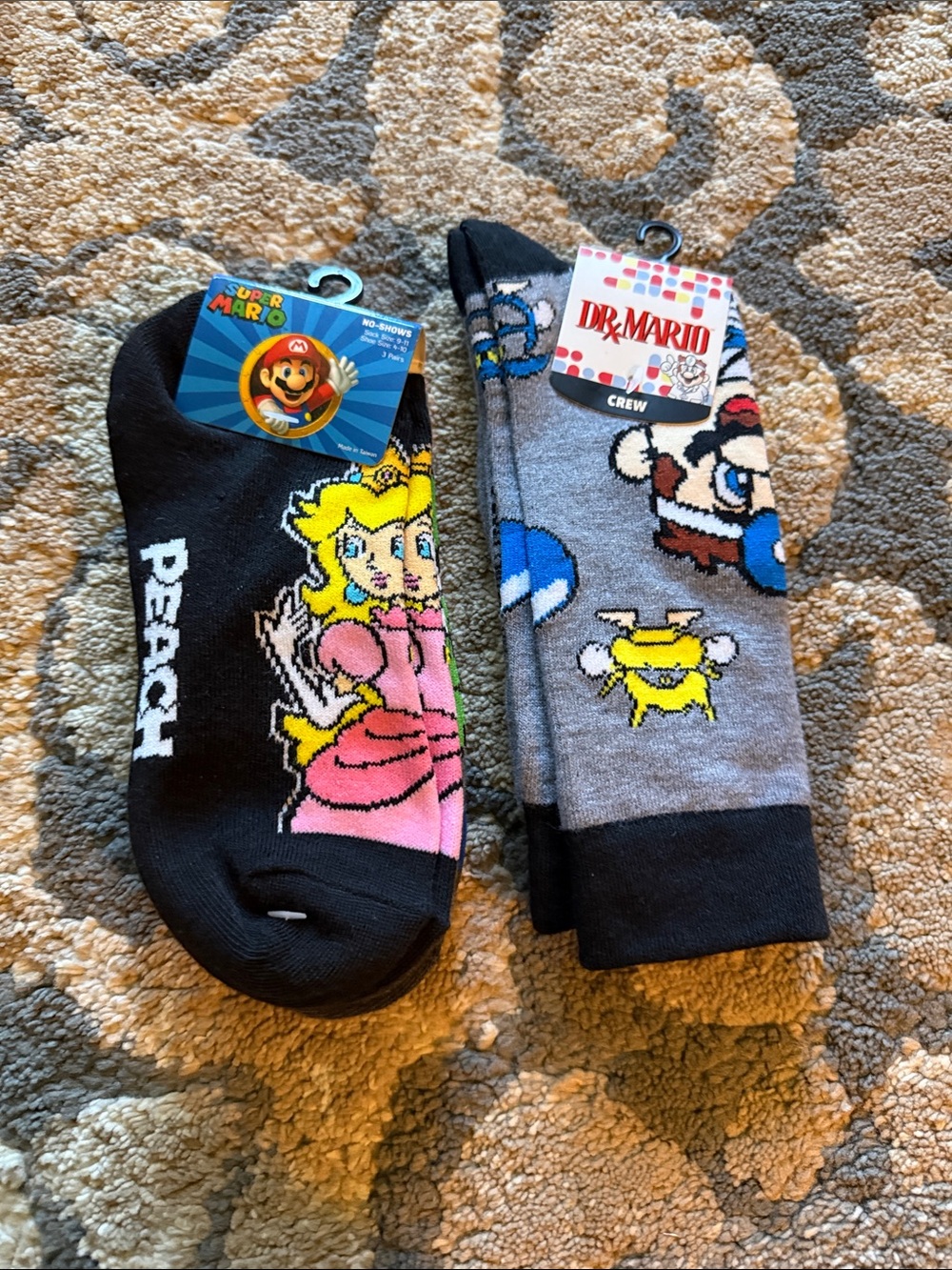 Bioworld Super Mario Peach No-Show & Crew Socks - Black, Pink, Gray, Yellow